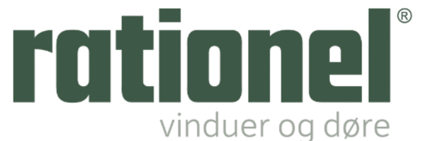 Billedet viser et professionelt træarbejdsteam fra Nordtræ Entreprise ApS, der arbejder på et byggep.